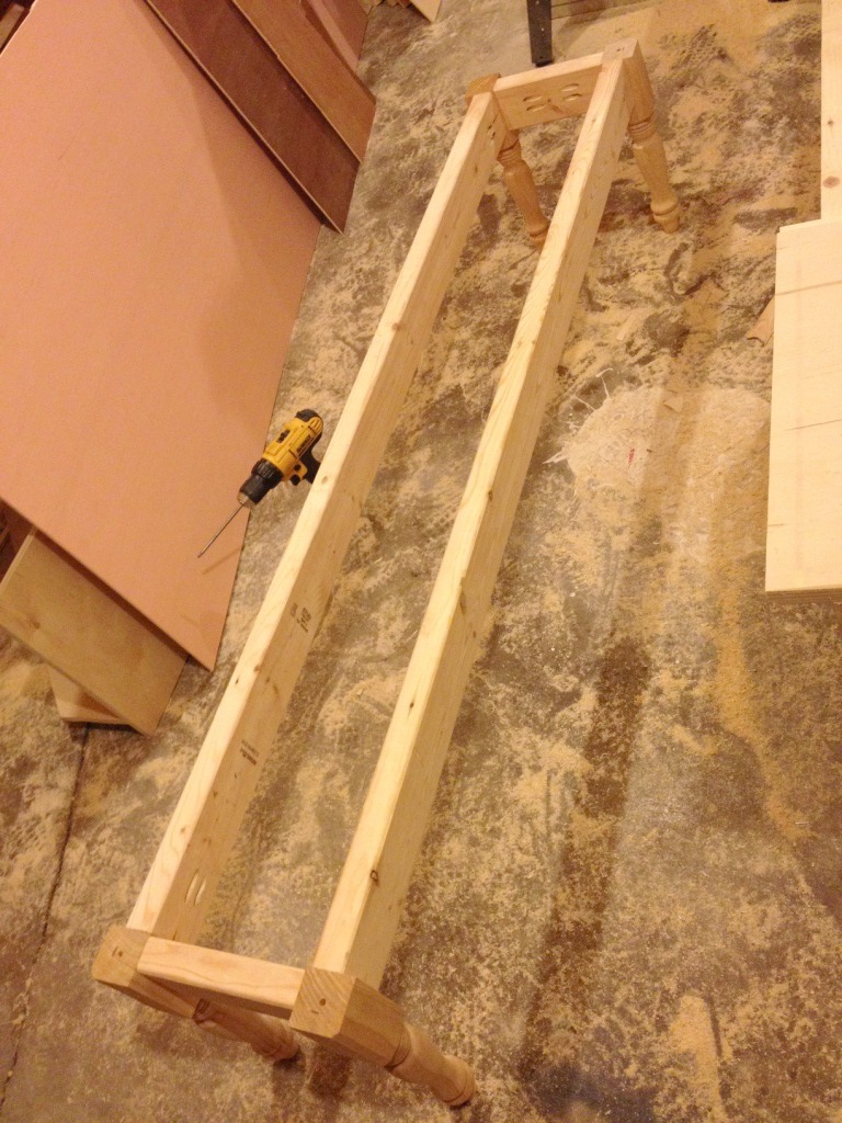 Super Simple DIY Dining Bench with Turned Legs