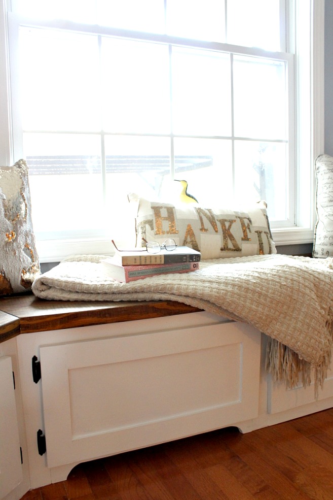 You won't believe the difference these DIY Built Ins had on this breakfast kitchen nook!