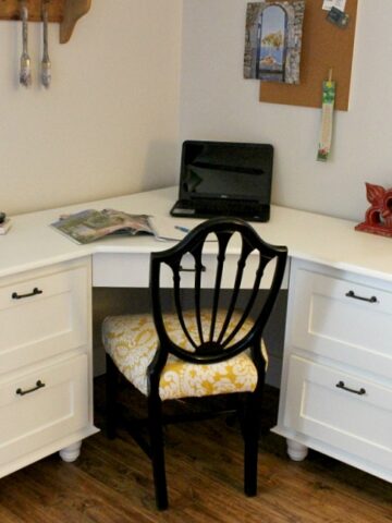 Build Your Own Corner Desk {That Looks Like A Pro}