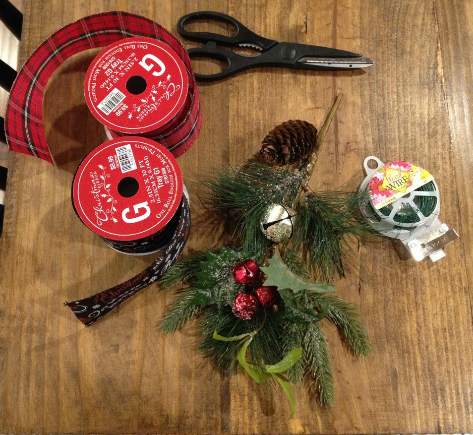 Super Easy 5 Minute Christmas Swags