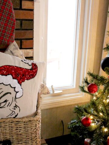 Check out this awesome Grinch Pillow--a Pottery Barn Knock Off!