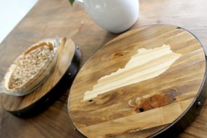 How to make a Personalized DIY Lazy Susan