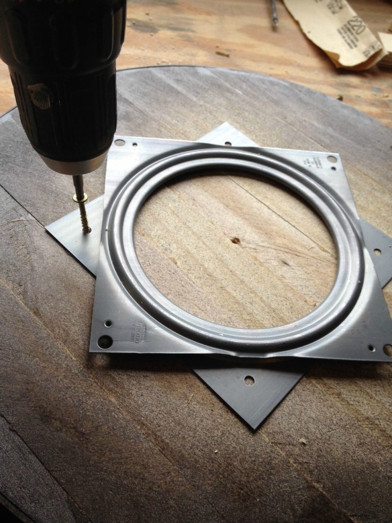 Easy DIY Lazy Susan Tray or Serving Plate! {Made from Wood Scraps}