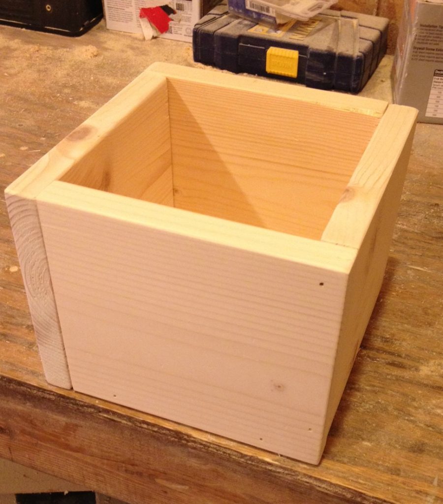 How to make store a wooden box