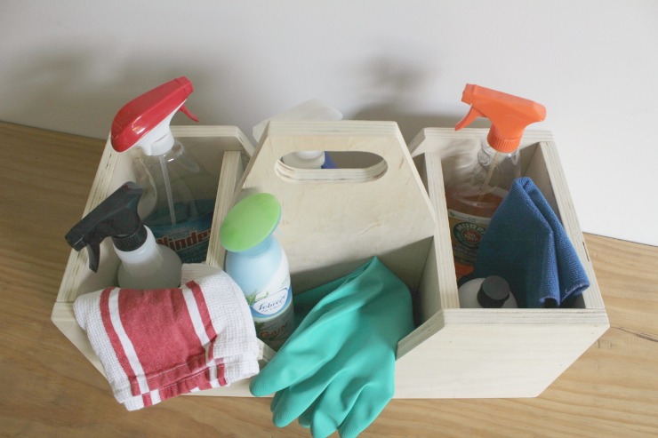 How to build a Scrap Wood Carrying Caddy for Cleaning Supplies