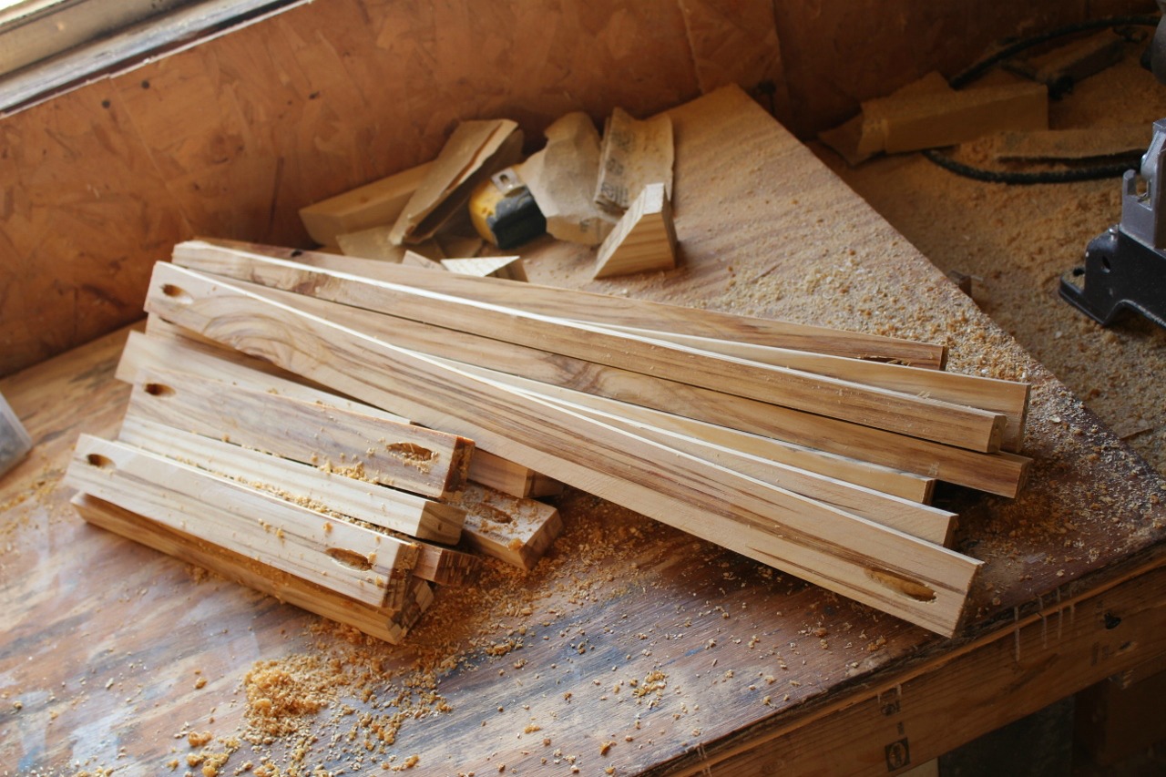 Slats cut and pocket holes drilled for cart trays