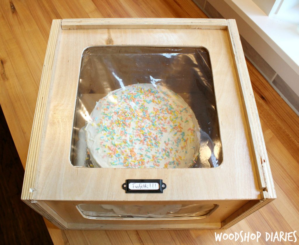 How to build a DIY Wooden Cake Box from Wood Scraps