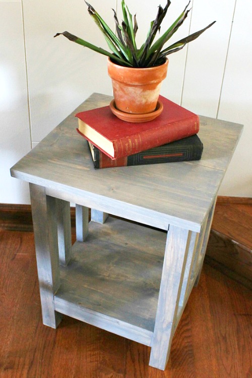 How to build a DIY Mission Style End Table