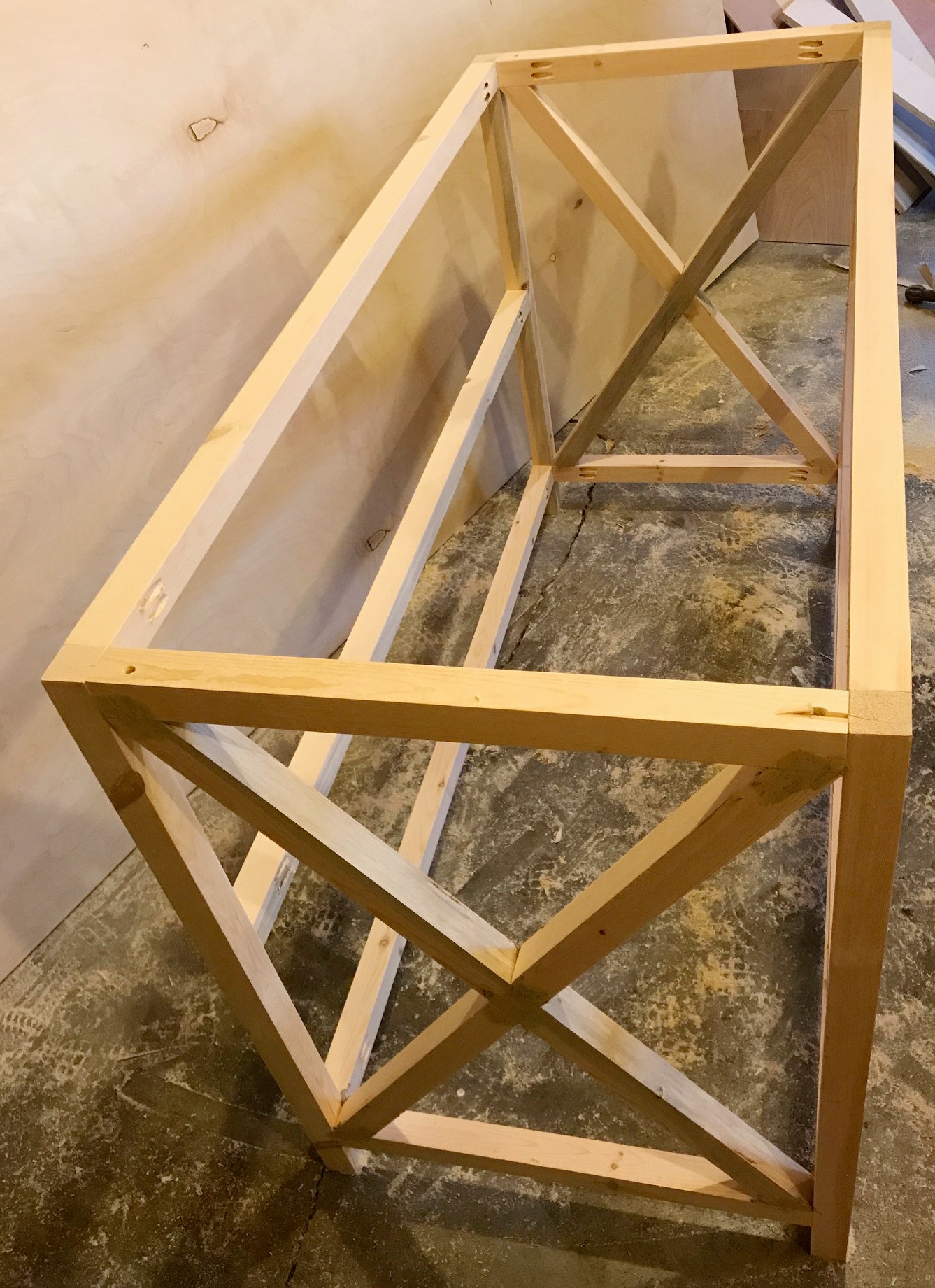 Xs added into console table frame