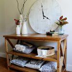 How to build a DIY X Base Console Table--free building plans!! Minwax Early American stain makes this inexpensive console table look like a million bucks! Perfect for living room, bedroom, or dining room for displays and storage!