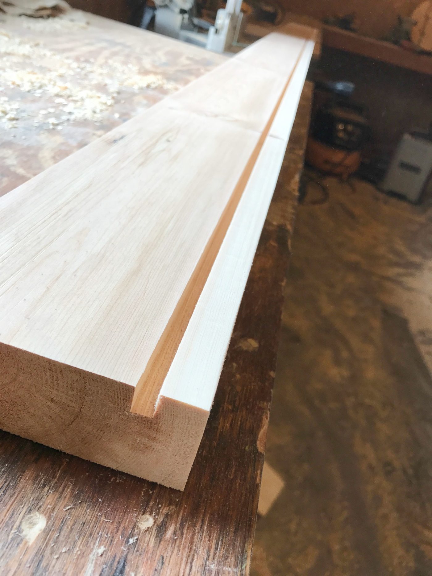 Close up showing dado cut on table apron pieces