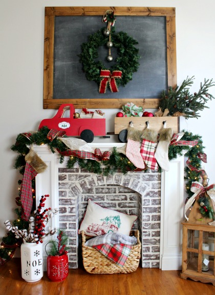 DIY Stocking Holder Box--DIY Christmas Truck and Trailer decoration you can make yourself!