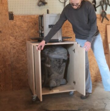 DIY Mobile Tool Cart Used For Planer Stand