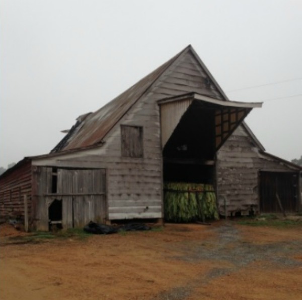 how to turn an old tobacco barn into a gorgeous barn wood table