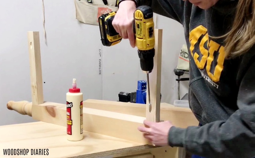 Assemble DIY Dresser side panel with wood glue and pocket hole screws