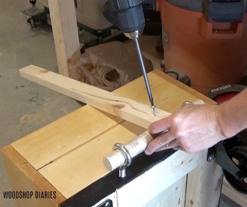 Screw handle onto DIY wooden Wagon Base