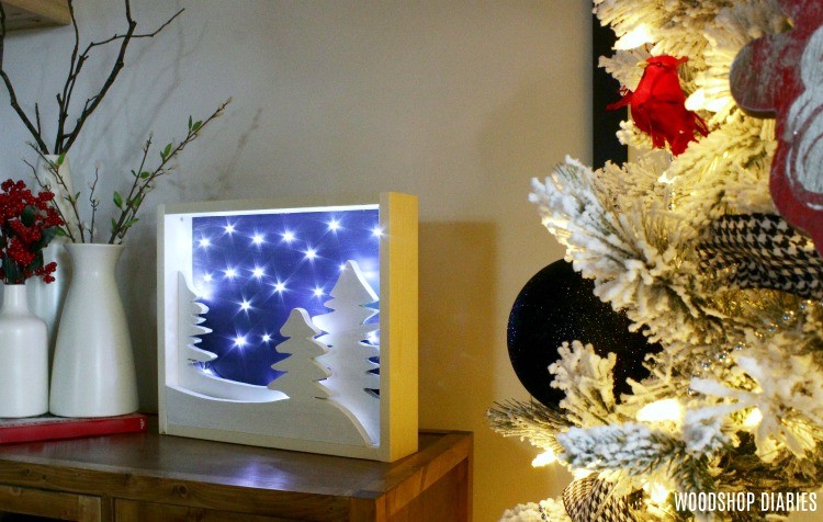 DIY Light Up Christmas Scene Art&ndash;A Simple Christmas Craft