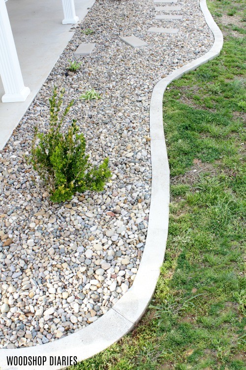 How To Make A Concrete Landscape Curb, Diy Cement Landscape Edging