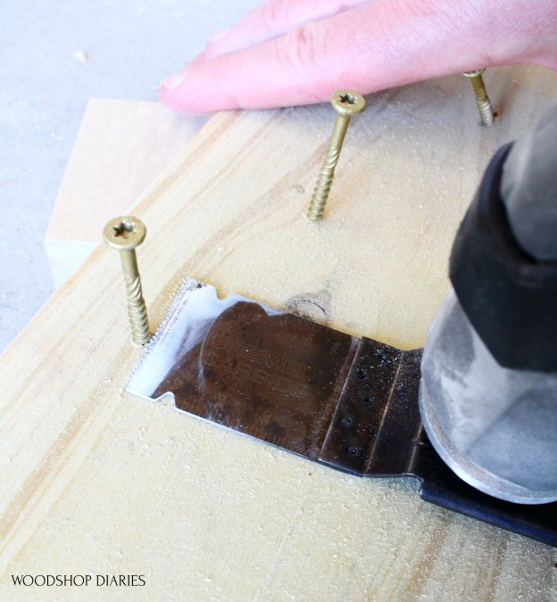 Dremel blades for oscillating saw cutting through metal screws