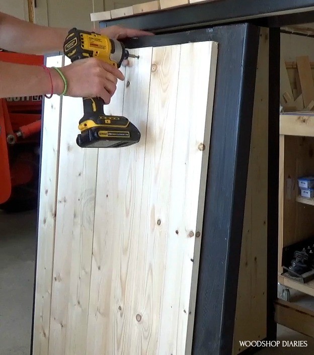 Installing door slats into door frame with 1 ¼" wood screws