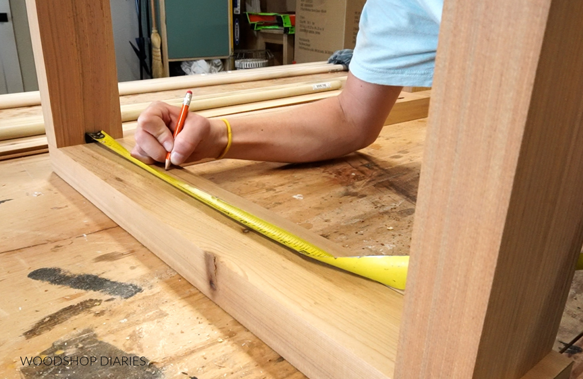 Measuring out dowel locations on DIY outdoor chair top frame