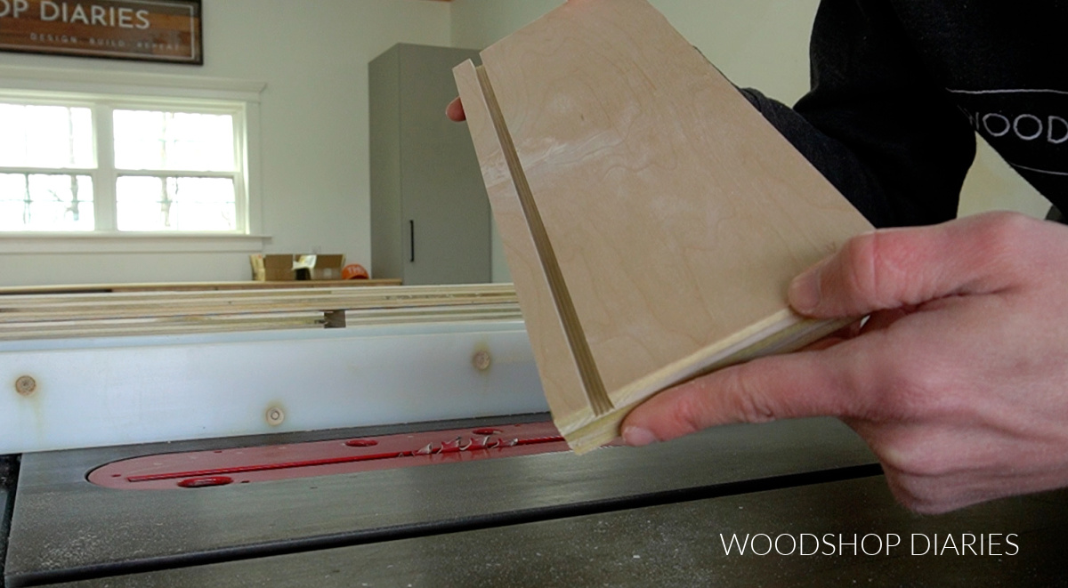 Fully cut dado in drawer box side piece