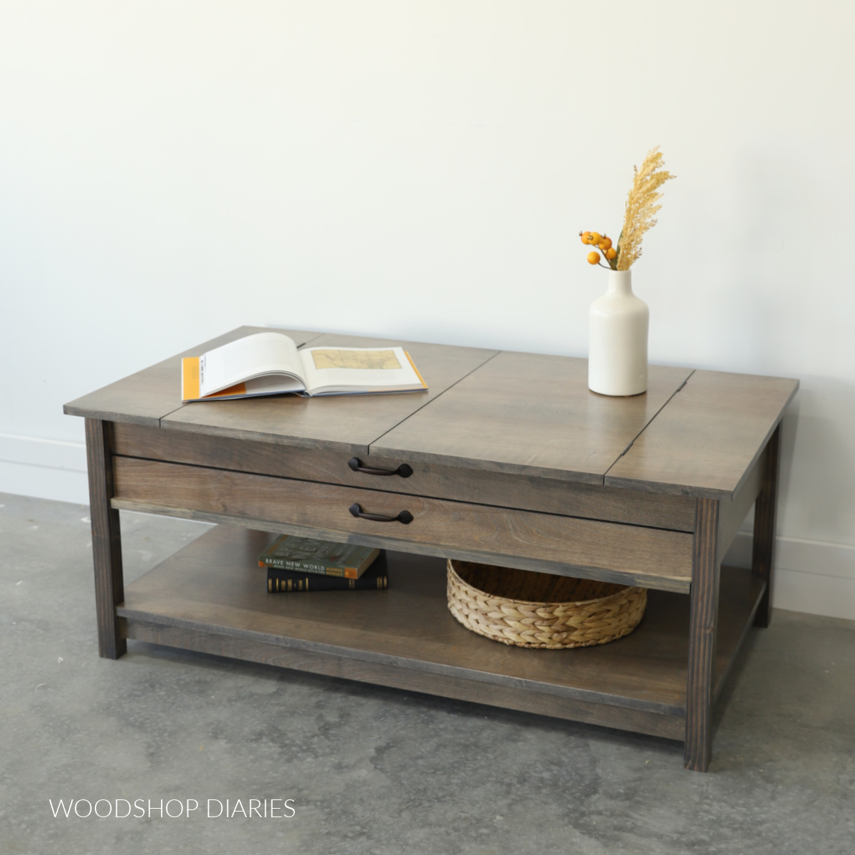 Simple modern puzzle coffee table with top closed 