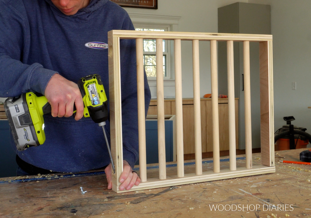 Assembling drying rack drawer with dowel rods using pocket holes and screws